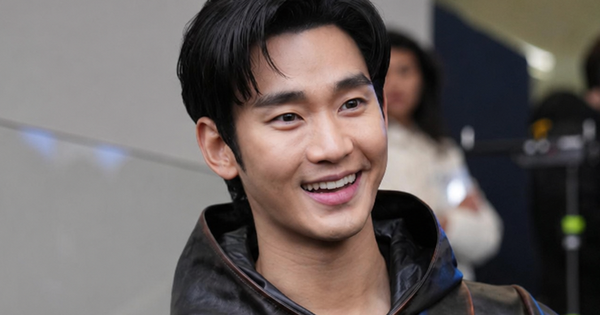 Tài tử Kim Soo Hyun lên tiếng giữa lùm xùm kênh YouTube Hoverlab bị bắt - hình ảnh - 78winapp.vip