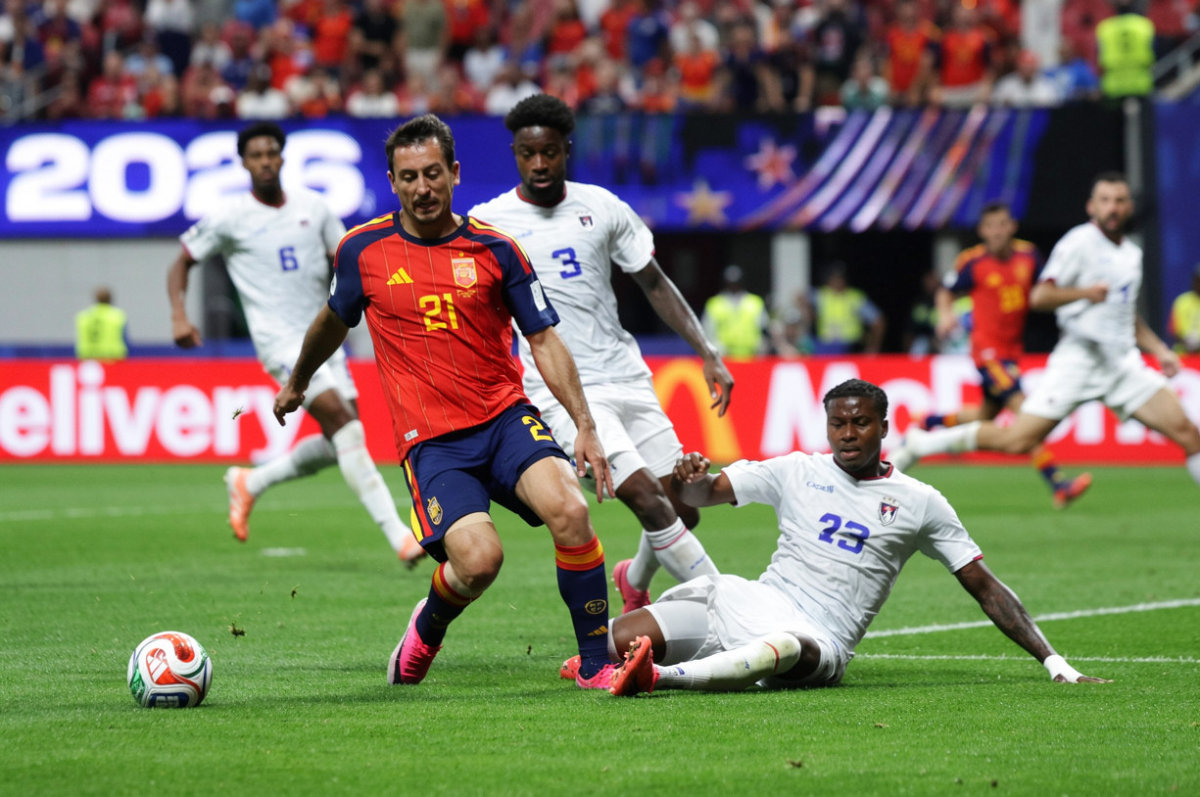 Tiền đạo Tây Ban Nha lập kỷ lục lạ tại World Cup: 30 phút không chạm bóng - hình ảnh - 78winapp.vip