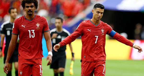 78WIN cược bóng đá: Ronaldo mờ nhạt, Bồ Đào Nha bị Congo cầm hòa 1-1 - hình ảnh - 78winapp.vip 78WIN cược bóng đá: Ronaldo mờ nhạt, Bồ Đào Nha bị Congo cầm hòa 1-1 - hình ảnh - 78winapp.vip