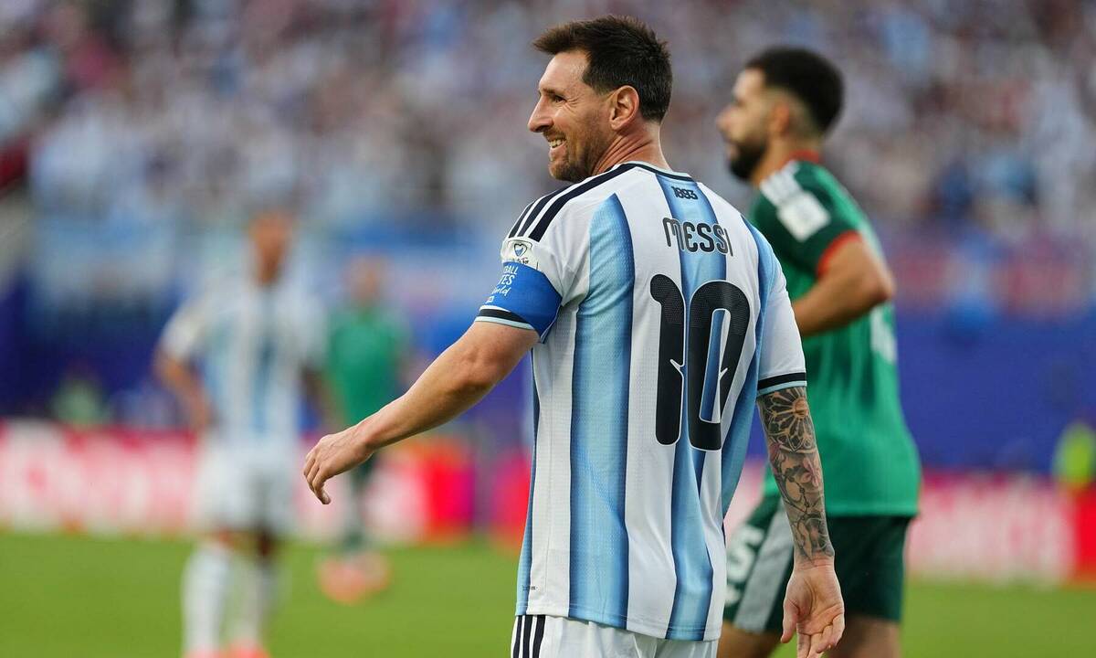 Chiến thuật đi bộ của Messi: Bí quyết thành công và cơ hội nhận thưởng từ 78WIN - hình ảnh - 78winapp.vip