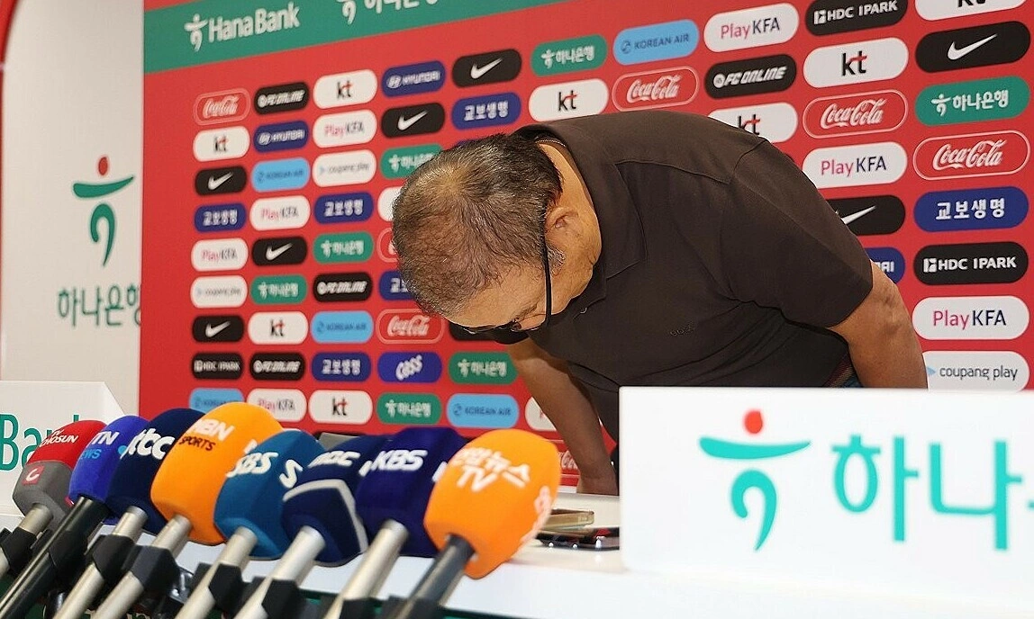 Ông Park cúi đầu xin lỗi sau thất bại của Hàn Quốc tại World Cup 2026 - hình ảnh - 78winapp.vip
