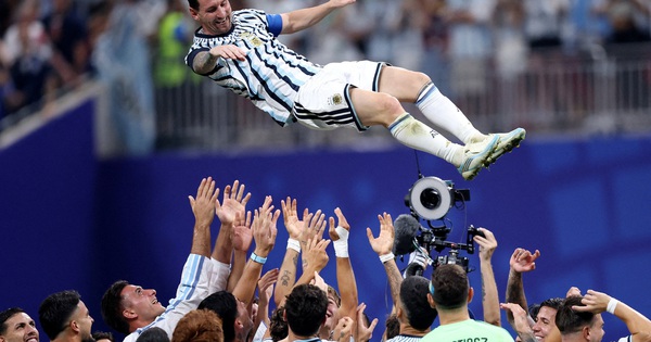 Roy Keane ca ngợi tinh thần ‘chiến đấu đường phố’ của Argentina sau kỳ tích lội ngược dòng không tưởng - hình ảnh - 78winapp.vip