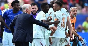 HLV Deschamps đi vào lịch sử World Cup: Mbappe – Dembele tái lập kỳ tích của Brazil: góc nhìn mới cho người chơi Việt