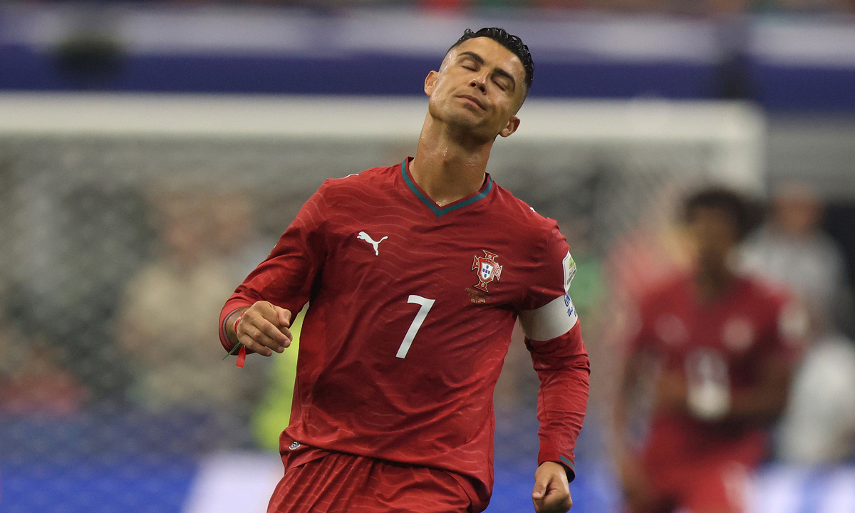Ronaldo So Sánh Euro Với World Cup: Vì Sao Điều Này Quan Trọng Với Fan Cá Cược Việt? - hình ảnh - 78winapp.vip Ronaldo So Sánh Euro Với World Cup: Vì Sao Điều Này Quan Trọng Với Fan Cá Cược Việt? - hình ảnh - 78winapp.vip